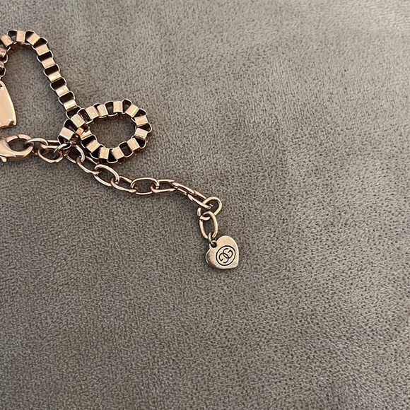 ROSE GOLD CHAIN NECKLACE - Picture 11 of 12
